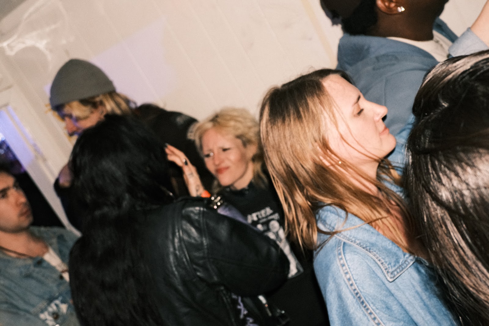 @tlau.media_thelostandunfounds_2026-04-19_austin_last_night_034