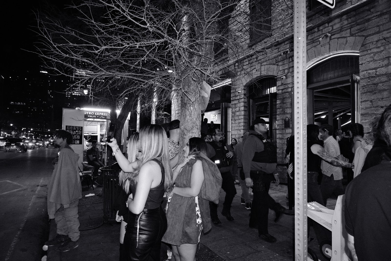 @tlau.media_thelostandunfounds_2026-02-07_austin_last_night_noir_004