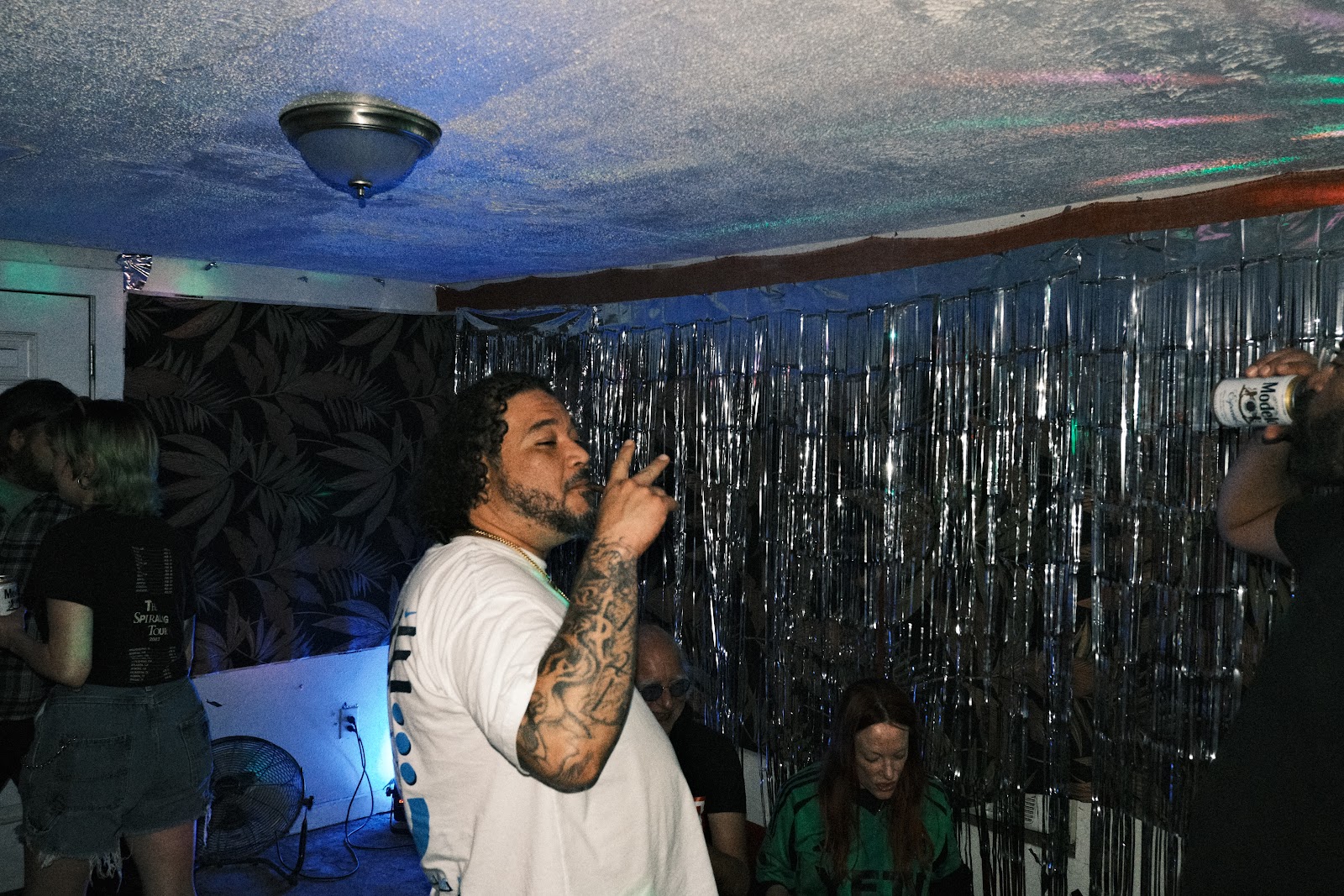 @tlau.media_thelostandunfounds_2026-03-22_austin_last_night_002