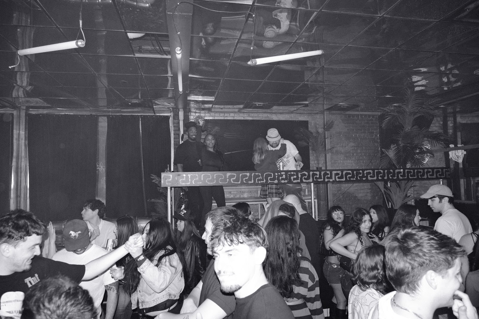 @tlau.media_thelostandunfounds_2026-02-07_austin_last_night_noir_020