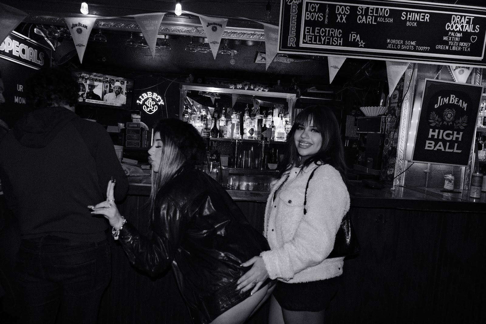 @tlau.media_thelostandunfounds_2026-02-01_austin_last_night_noir_023