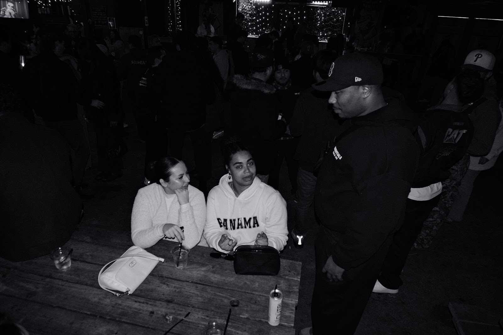 @tlau.media_thelostandunfounds_2026-02-01_austin_last_night_noir_199