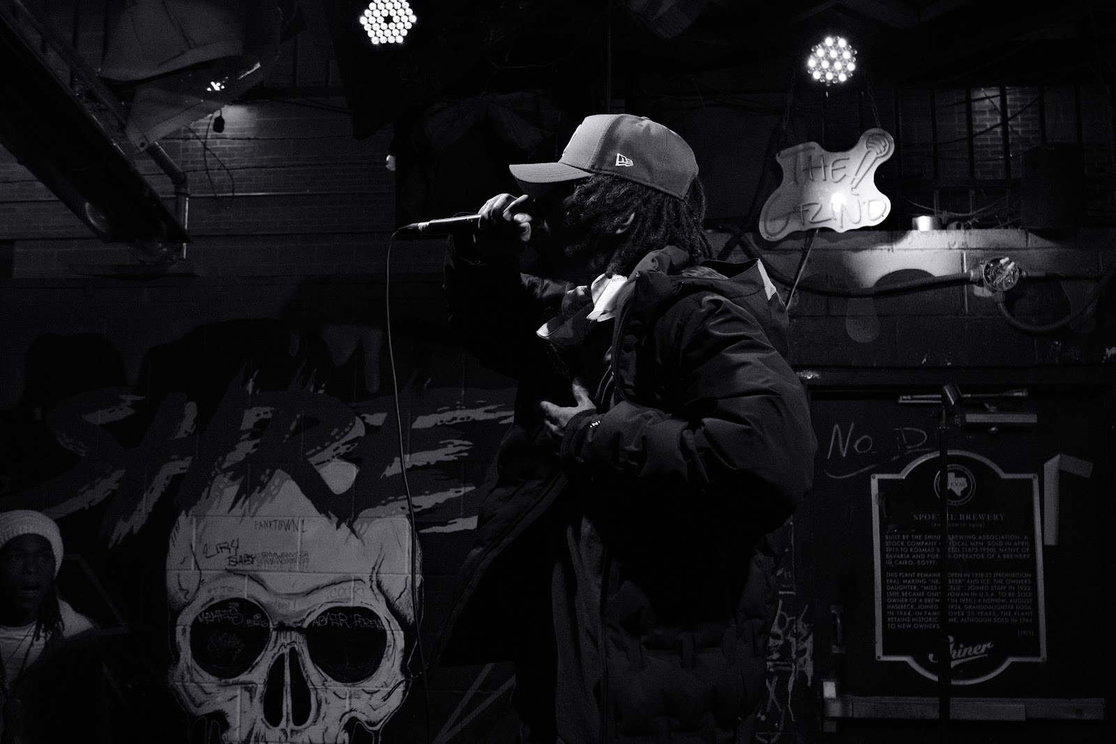 @tlau.media_thelostandunfounds_2026-02-04_austin_last_night_noir_112