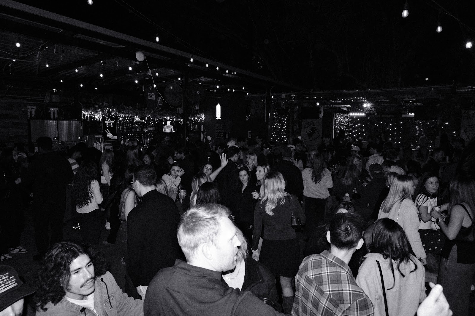 @tlau.media_thelostandunfounds_2026-02-06_austin_last_night_noir_005