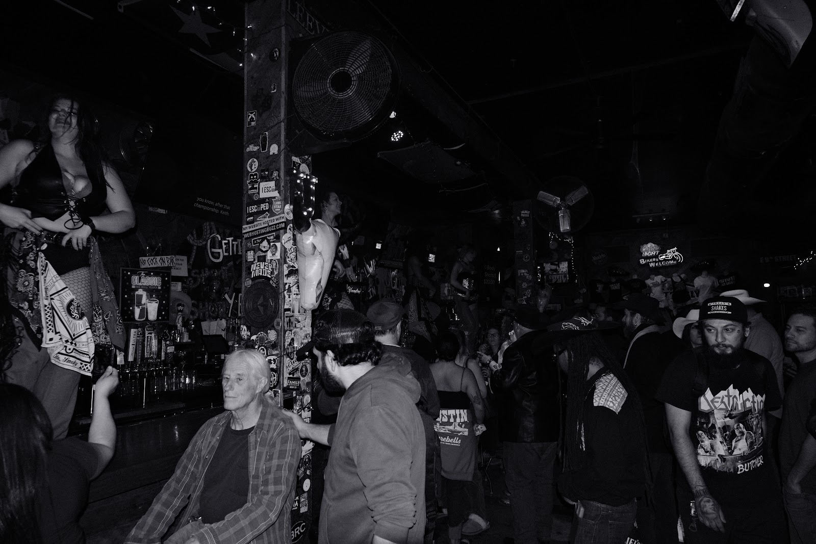 @tlau.media_thelostandunfounds_2026-02-05_austin_last_night_noir_007