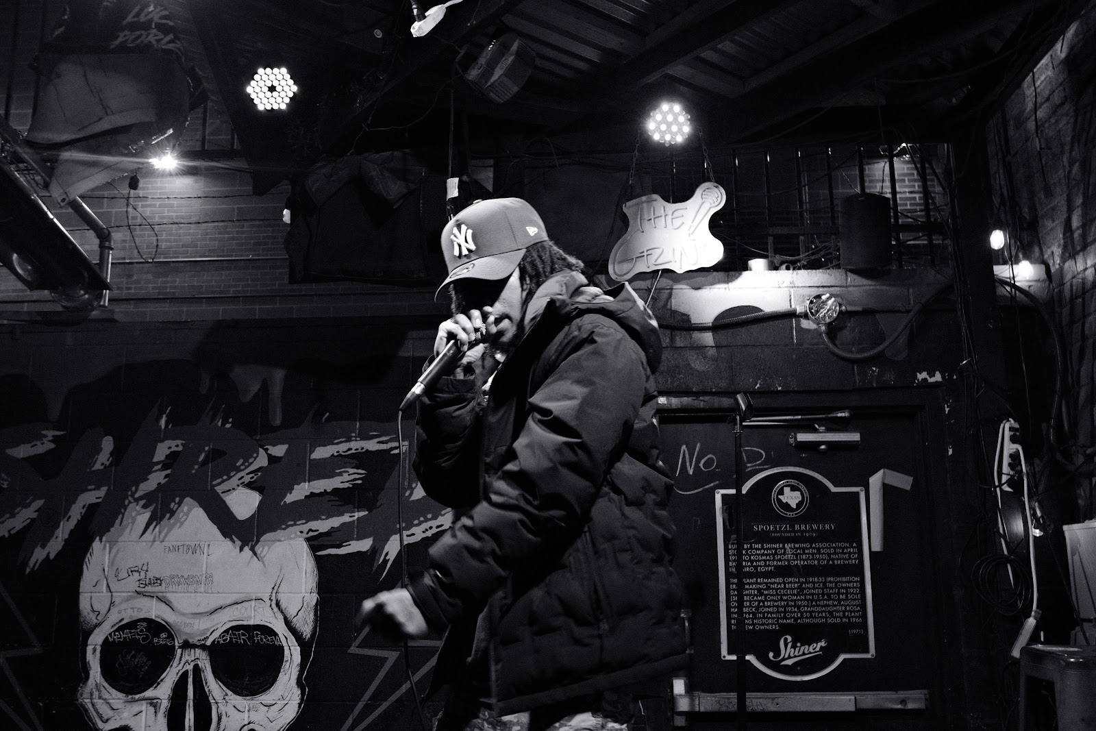 @tlau.media_thelostandunfounds_2026-02-04_austin_last_night_noir_107