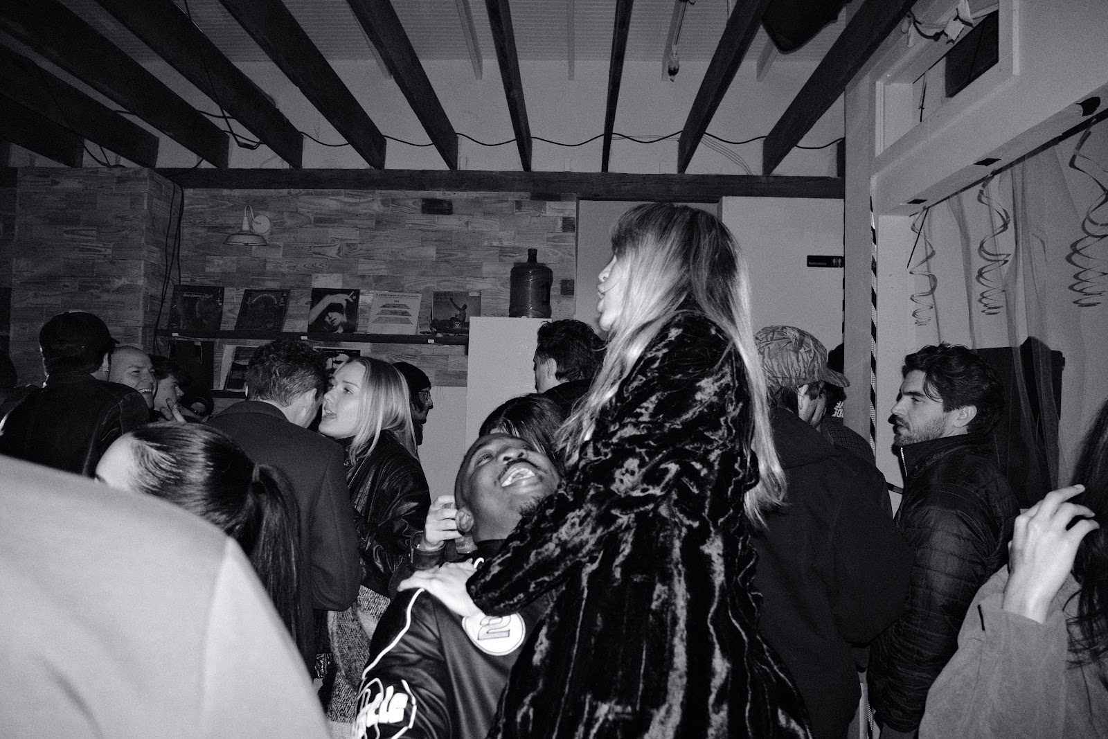 @tlau.media_thelostandunfounds_2026-02-01_austin_last_night_noir_079
