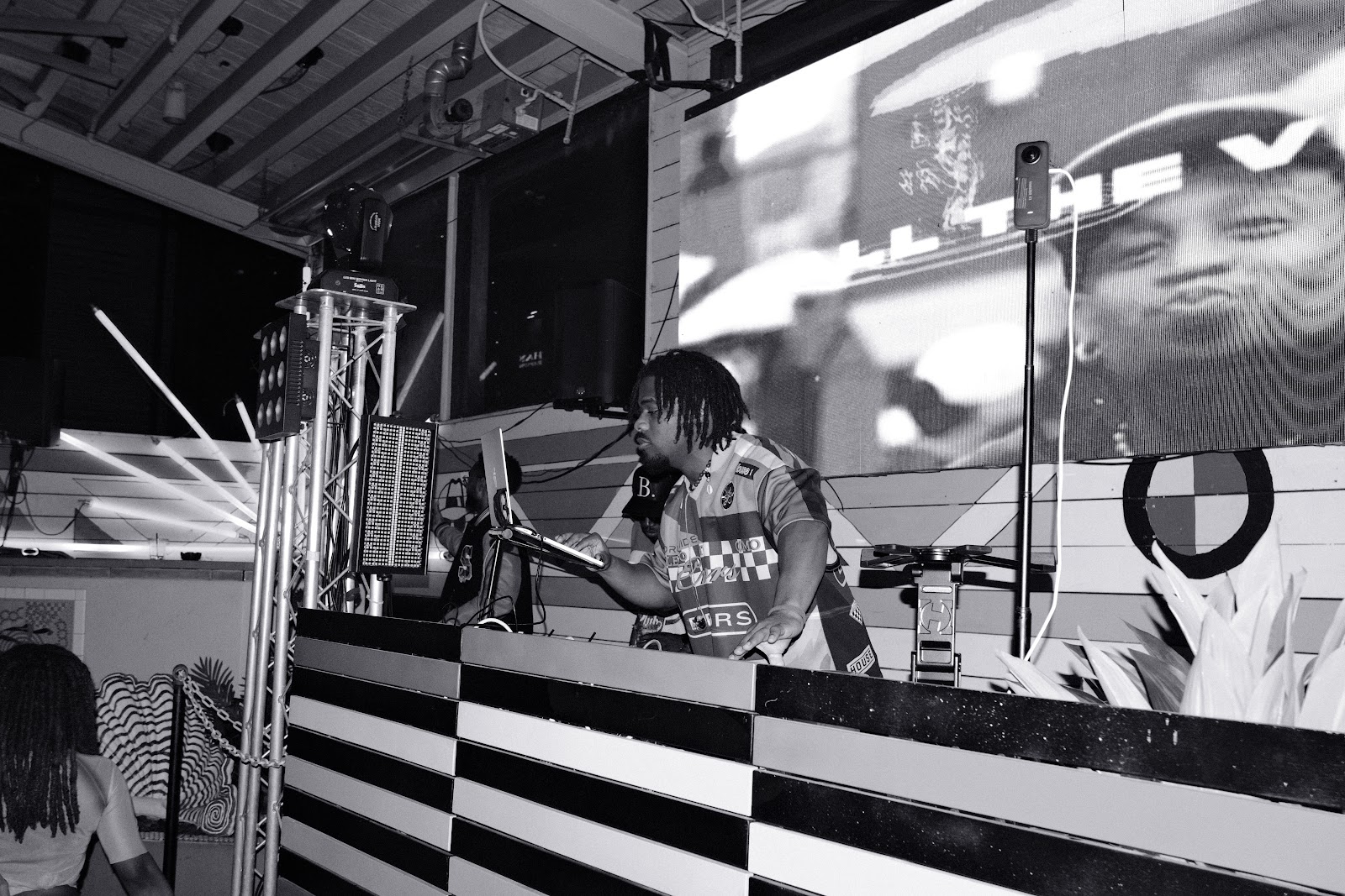 @tlau.media_thelostandunfounds_2026-02-07_austin_last_night_noir_025