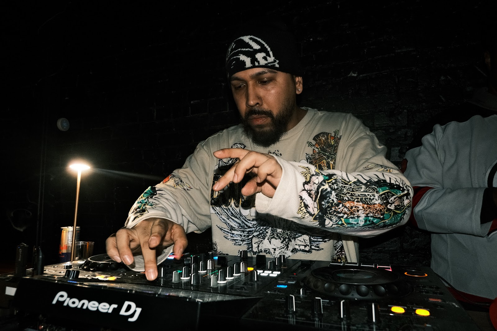 @tlau.media_thelostandunfounds_2026-01-19_austin_last_night_052